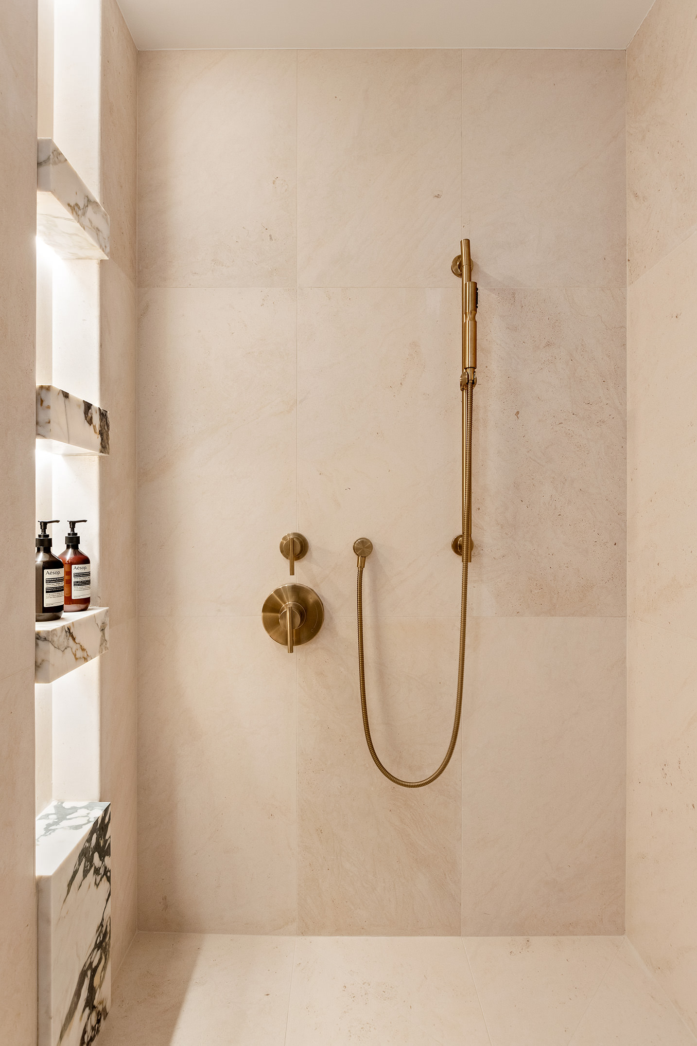 Shower — travertine